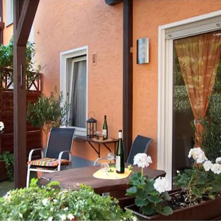 Ferienwohnung Ausoniusblick Apartment
