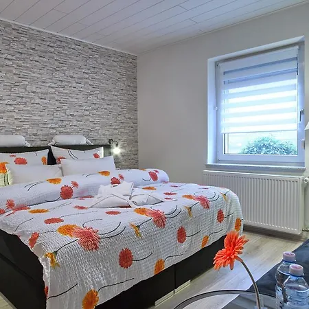 Ferienwohnung Ausoniusblick Oberfell